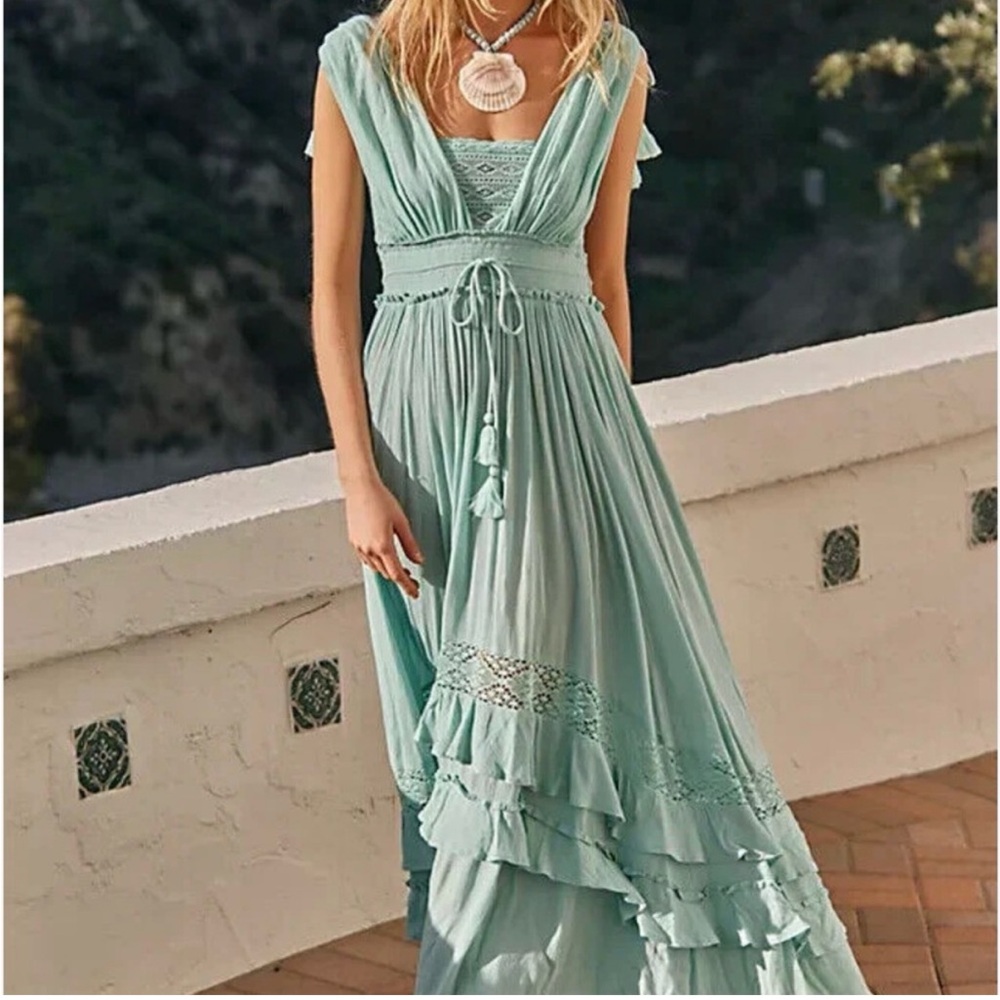 Santa Maria Maxi Dress